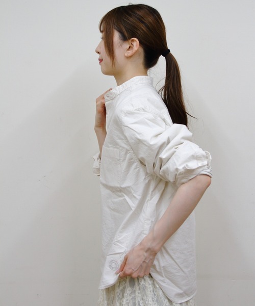 ORCIVAL(オーシバル)の「ORCIVAL/オーシバル ガーメントダイポプリン バンドカラー ロングスリーブシャツ BAND COLLAR POPLIN LONG SLEEVE SHIRT OR-B0444 GDP(シャツ/ブラウス・メンズ・ダークベージュ/チャコールグレー/クリーム/イエロー・1/5/4)」の8枚目の写真