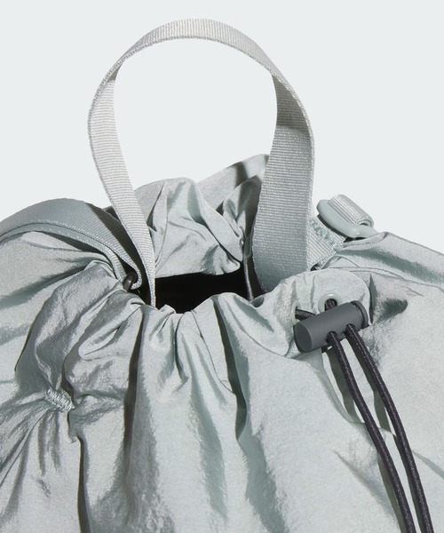 adidas（アディダス）の「adidas/アディダス ショルダーバッグ 巾着バッグ マストハブス スモール バッグ 4.5L O3943（ショルダーバッグ・レディース・ブラック/ミント・FREE）」の13枚目の写真