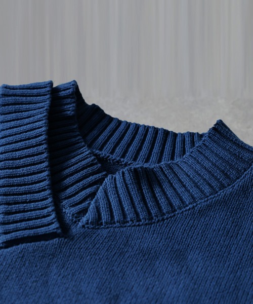 antiqua(アンティカ)の「綿100 Vネック ニット(ニット/セーター・レディース・ベージュ/ブルー/ブラック・ONESIZE)」の19枚目の写真