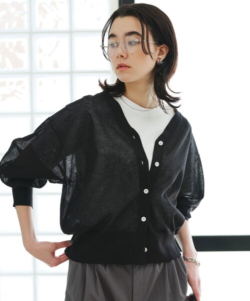 green label relaxing（グリーンレーベルリラクシング）の「【結論シリーズ】ビューティーネック2WAYカーデ ウォッシャブル（カーディガン/ボレロ・レディース・ナチュラル/ブラック/ダークブラウン/ピンク/ケリーグリーン・FREE）」の2枚目の写真