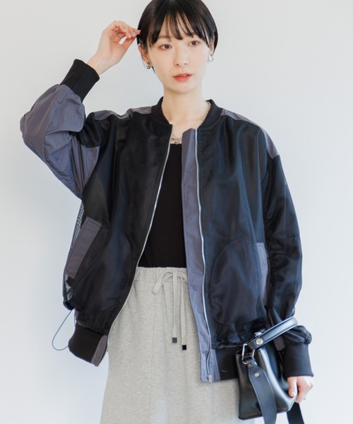 Paradise Picnic(パラダイスピクニック)の「メッシュ切替配色ブルゾン(ブルゾン・レディース・グレイッシュベージュ/チャコールグレー・FREE)」の1枚目の写真