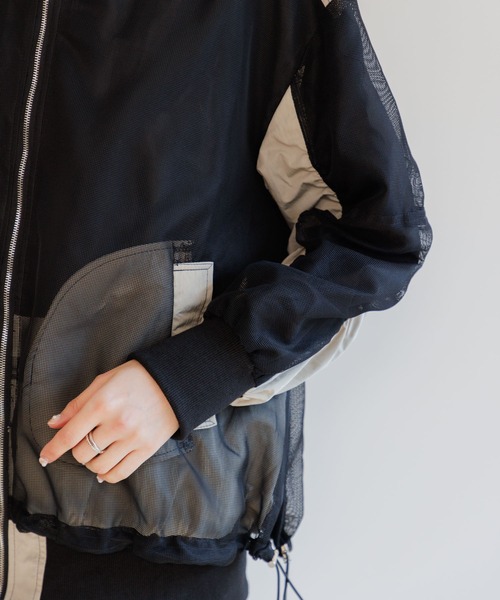 Paradise Picnic(パラダイスピクニック)の「メッシュ切替配色ブルゾン(ブルゾン・レディース・グレイッシュベージュ/チャコールグレー・FREE)」の17枚目の写真