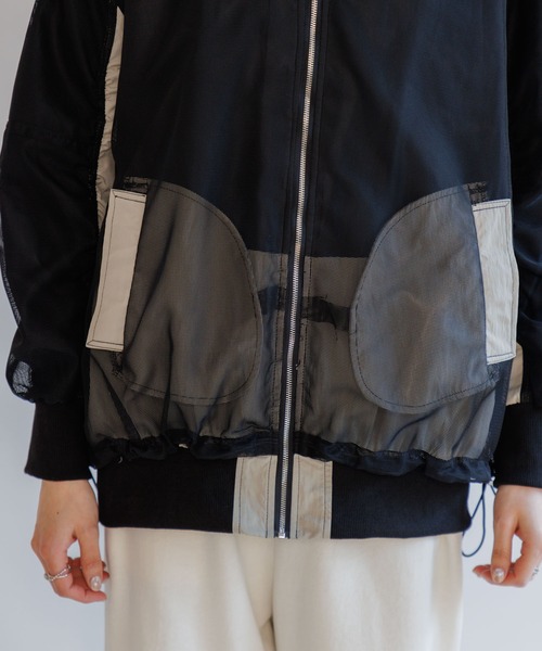 Paradise Picnic(パラダイスピクニック)の「メッシュ切替配色ブルゾン(ブルゾン・レディース・グレイッシュベージュ/チャコールグレー・FREE)」の19枚目の写真