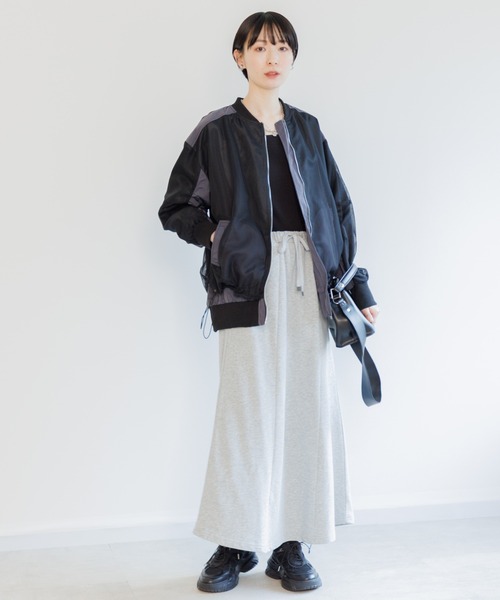 Paradise Picnic(パラダイスピクニック)の「メッシュ切替配色ブルゾン(ブルゾン・レディース・グレイッシュベージュ/チャコールグレー・FREE)」の4枚目の写真