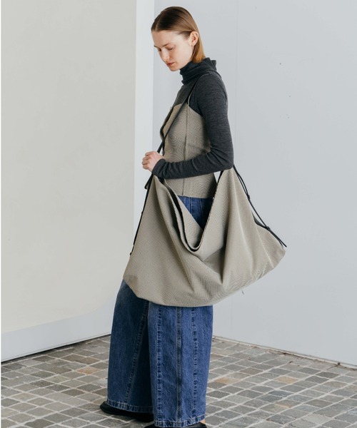 CREDONA（クレドナ）の「CHECK JQ MESSENGER BAG/チェックジャガードメッセンジャーバッグ（メッセンジャーバッグ・レディース・ベージュ/ブラウン・FREE）」の3枚目の写真