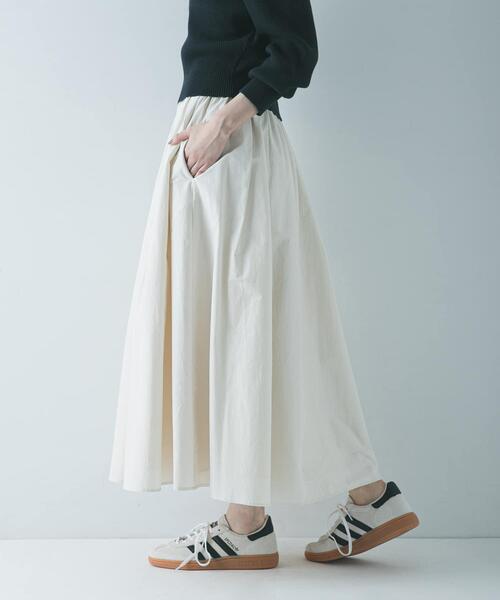 URBAN RESEARCH（アーバンリサーチ）の「ギャザーボリュームスカート（スカート・レディース・ブラック/アイボリー・FREE）」の7枚目の写真