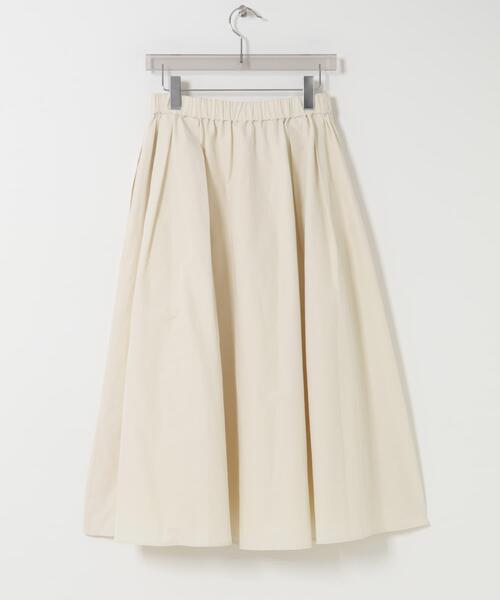 URBAN RESEARCH（アーバンリサーチ）の「ギャザーボリュームスカート（スカート・レディース・ブラック/アイボリー・FREE）」の16枚目の写真