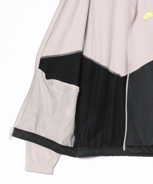 NIKE(ナイキ)の「《NIKEアパレル》AS M NK WR PK TRK SUIT(その他アウター・メンズ・グレー系その他/ブラック・S/M/L/XL/2XL)」の4枚目の写真