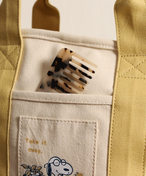 SNOOPY（スヌーピー）の「SNOOPY スヌーピー ミニトートバッグ 仕切り（トートバッグ・レディース・ホワイト/ネイビー・FREE）」の7枚目の写真