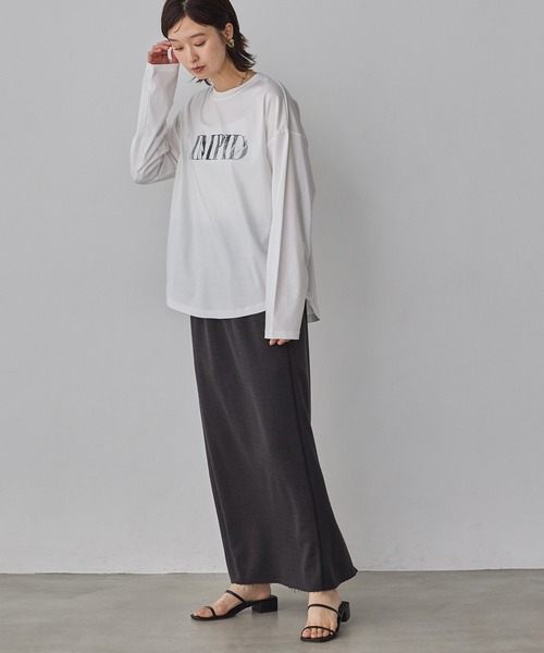 hunch(ハンチ)の「ロゴプリント 長袖Tシャツ(Tシャツ/カットソー・レディース・チャコール/ライトベージュ/オフホワイト・FREE)」の14枚目の写真