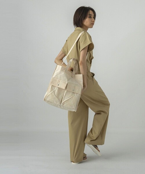 SUBLIME（サブライム）の「SUBLIME/サブライム PARAFIN  SQUARE TOTE BAG パラフィン スクエアトートバッグ（トートバッグ・メンズ・ブラック/ナチュラル/ベージュ・ONE SIZE）」の17枚目の写真