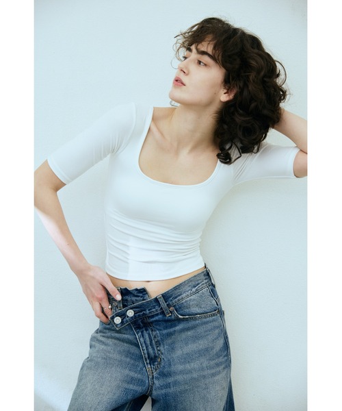 un/neu（アンノイ）の「カップ付きスクエアネックコンパクトT（Tシャツ/カットソー・レディース・ホワイト/グレー/ブラック・FREE）」の14枚目の写真