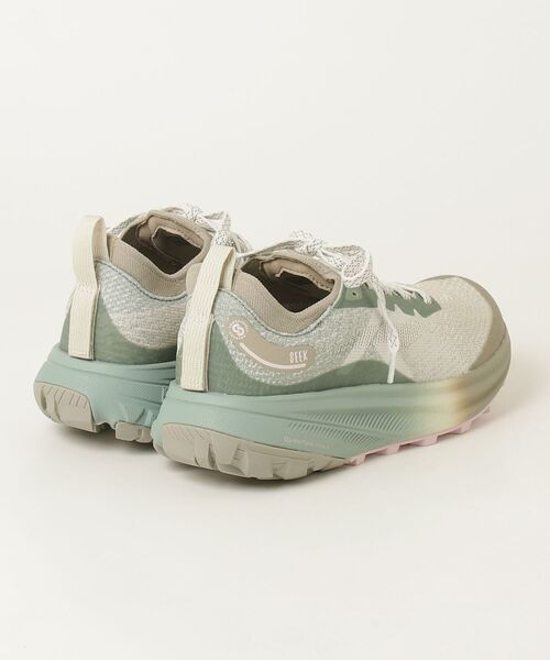 KEEN(キーン)の「SEEK / シーク / レディース シューズ(スニーカー・レディース・グリーン系その他・22.5cm/23cm/23.5cm/24cm/24.5cm/25cm/25.5cm)」の2枚目の写真