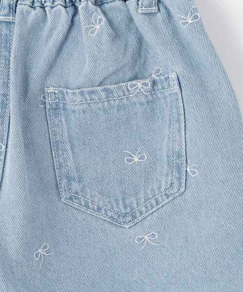 SHOO・LA・RUE（シューラルー）の「【100-150cm】リボン刺繍デニムショートパンツ（デニムパンツ・キッズ・ネイビー/サックスブルー・10/15 /14/13/12/11）」の7枚目の写真