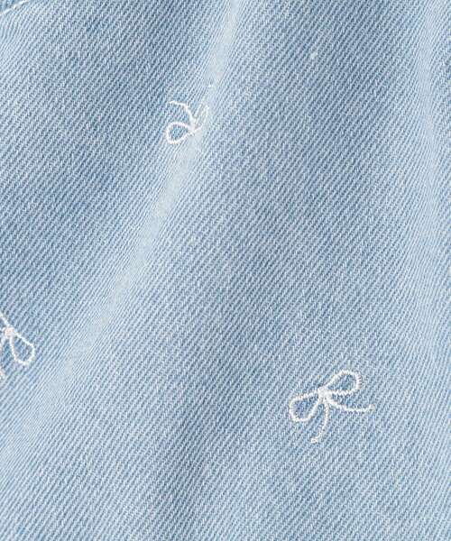 SHOO・LA・RUE（シューラルー）の「【100-150cm】リボン刺繍デニムショートパンツ（デニムパンツ・キッズ・ネイビー/サックスブルー・10/15 /14/13/12/11）」の9枚目の写真