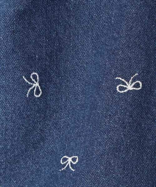 SHOO・LA・RUE（シューラルー）の「【100-150cm】リボン刺繍デニムショートパンツ（デニムパンツ・キッズ・ネイビー/サックスブルー・10/15 /14/13/12/11）」の10枚目の写真