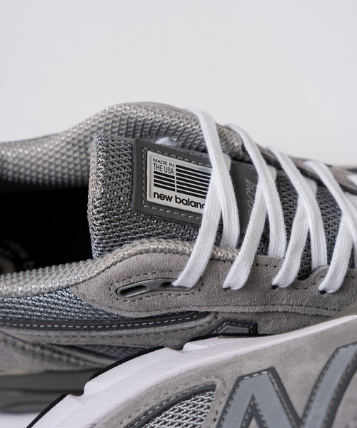 NEW BALANCE(ニューバランス)の「NEW BALANCE(ニューバランス) MADE U990GR4(スニーカー・メンズ・ライトグレー・26.5cm/26cm/25.5cm/28.5cm/28cm/27.5cm/27cm)」の3枚目の写真