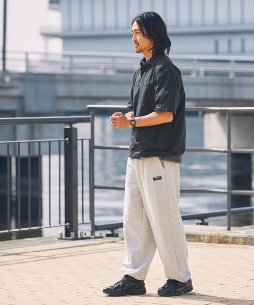 THE CRAFT CREW PRODUCTS（ザクラフトクループロダクツ）の「【EPIX AIRシリーズ】＜セットアップ対応＞ボックスシルエット ドローコード ポケット半袖ポロシャツ / 接触冷感・UVカット・クイックドライ【THE CRAFT CREW PRODUCTS】（ポロシャツ・メンズ・チャコール/モカ/ネイビー/ライトグレー/ブラック/オリーブ・S/M/L）」の22枚目の写真