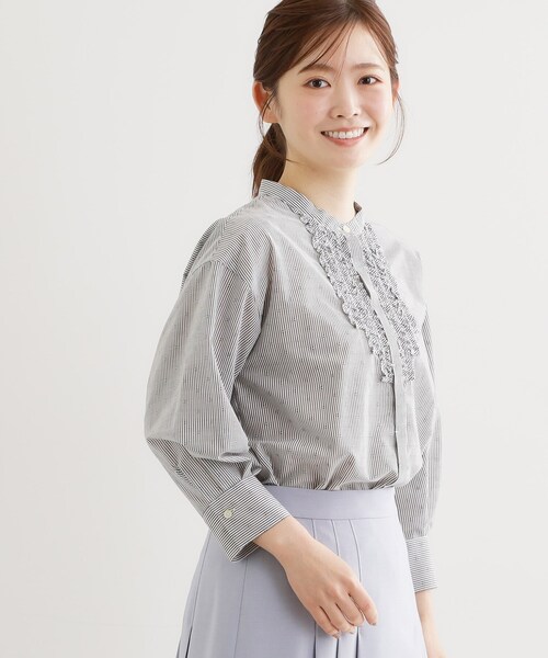 Reflect(リフレクト)の「【接触冷感】八分袖フロントフリルブラウス(シャツ/ブラウス・レディース・ブラック系2/ネイビー系2/ホワイト/ダークブラウン・07/09/11/13/15 )」の14枚目の写真