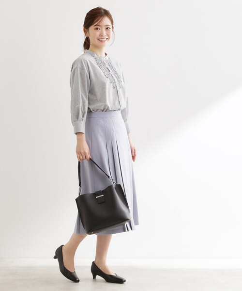Reflect(リフレクト)の「【接触冷感】八分袖フロントフリルブラウス(シャツ/ブラウス・レディース・ブラック系2/ネイビー系2/ホワイト/ダークブラウン・07/09/11/13/15 )」の16枚目の写真