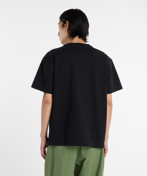 NEW BALANCE(ニューバランス)の「NB GREY ポケットTシャツ(Tシャツ/カットソー・メンズ・ホワイト/ブラック/セージグリーン・MEDIUM/XX-LARGE/X-LARGE/LARGE/SMALL)」の12枚目の写真