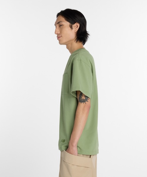 NEW BALANCE(ニューバランス)の「NB GREY ポケットTシャツ(Tシャツ/カットソー・メンズ・ホワイト/ブラック/セージグリーン・MEDIUM/XX-LARGE/X-LARGE/LARGE/SMALL)」の9枚目の写真