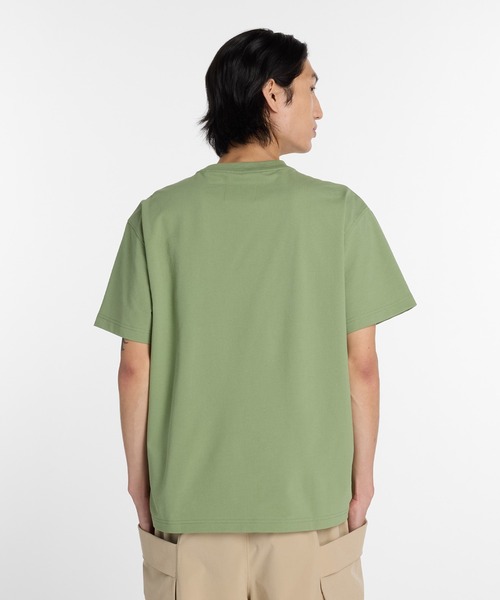 NEW BALANCE(ニューバランス)の「NB GREY ポケットTシャツ(Tシャツ/カットソー・メンズ・ホワイト/ブラック/セージグリーン・MEDIUM/XX-LARGE/X-LARGE/LARGE/SMALL)」の8枚目の写真