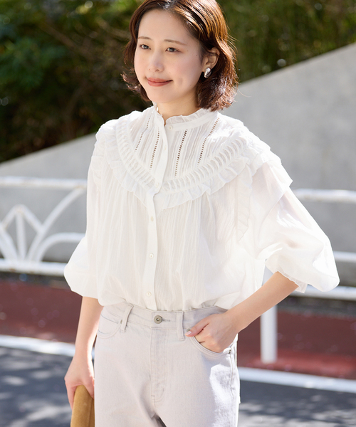 SLOBE IENA（スローブイエナ）の「《WEB限定/》フリルピンタックブラウス（シャツ/ブラウス・レディース・ブルー系その他/ホワイト/ブラック・FREE）」の11枚目の写真