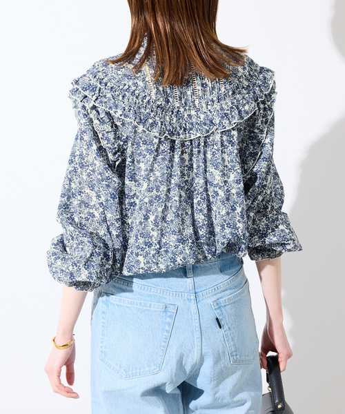 SLOBE IENA（スローブイエナ）の「《WEB限定/》フリルピンタックブラウス（シャツ/ブラウス・レディース・ブルー系その他/ホワイト/ブラック・FREE）」の21枚目の写真