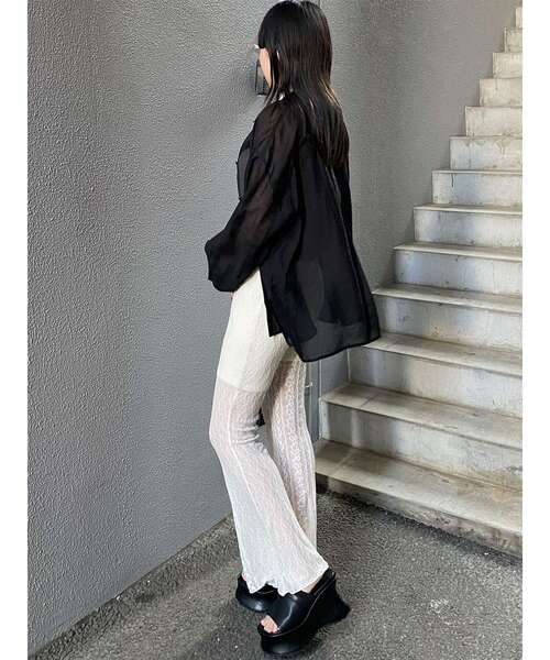 MURUA（ムルーア）の「【WEB限定】レースパッチワークフレアパンツ（その他パンツ・レディース・アイボリー/ブラック・FREE）」の5枚目の写真