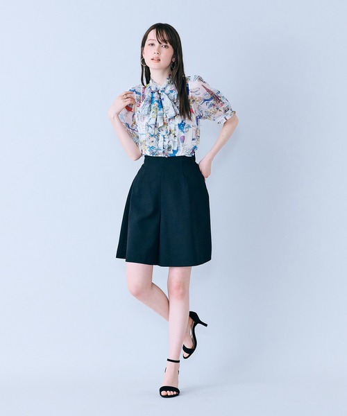 Audie a Muses(オーディアミューズ)の「パリプリントリボンタイ付きブラウス(シャツ/ブラウス・レディース・ネイビー/オフホワイト・38/42)」の14枚目の写真