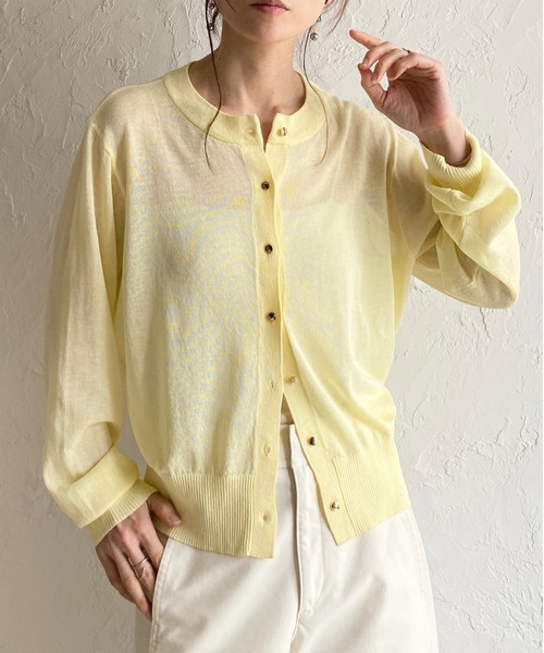 She's Closet(シーズクローゼット)の「UVカット 接触冷感 金ボタン 長袖 麻タッチ シアー ニットカーディガン(カーディガン/ボレロ・レディース・イエロー/ブラック/ホワイト/バーガンディー・FREE)」の3枚目の写真