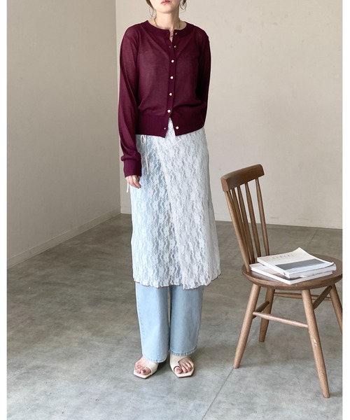She's Closet(シーズクローゼット)の「UVカット 接触冷感 金ボタン 長袖 麻タッチ シアー ニットカーディガン(カーディガン/ボレロ・レディース・イエロー/ブラック/ホワイト/バーガンディー・FREE)」の11枚目の写真