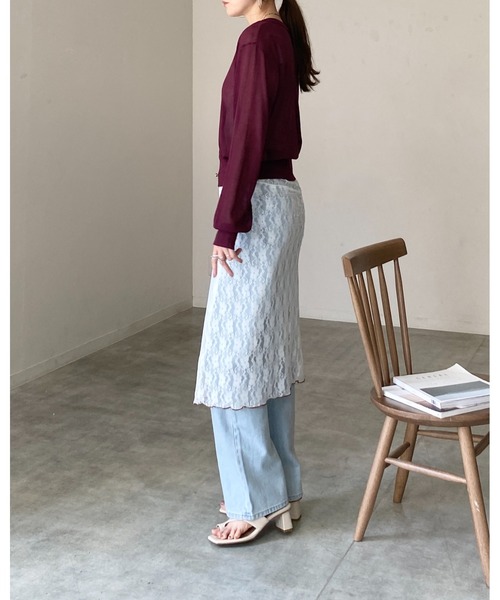 She's Closet(シーズクローゼット)の「UVカット 接触冷感 金ボタン 長袖 麻タッチ シアー ニットカーディガン(カーディガン/ボレロ・レディース・イエロー/ブラック/ホワイト/バーガンディー・FREE)」の10枚目の写真
