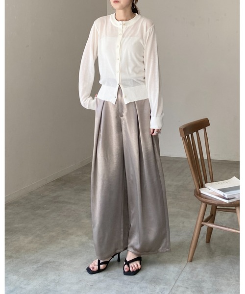 She's Closet(シーズクローゼット)の「UVカット 接触冷感 金ボタン 長袖 麻タッチ シアー ニットカーディガン(カーディガン/ボレロ・レディース・イエロー/ブラック/ホワイト/バーガンディー・FREE)」の9枚目の写真