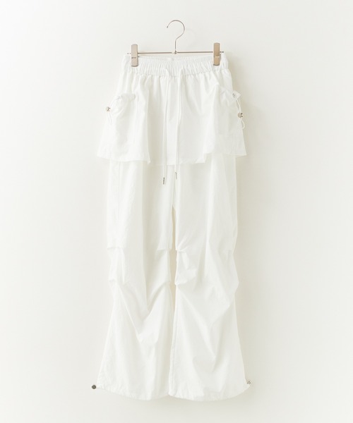 Chick(チック)の「Tuck Design Fake-Layered Easy Pants / タックデザイン フェイクレイヤード イージーパンツ 2026年 夏 夏服 秋服(その他パンツ・レディース・ホワイト/ブラック/ベージュ・FREE)」の4枚目の写真
