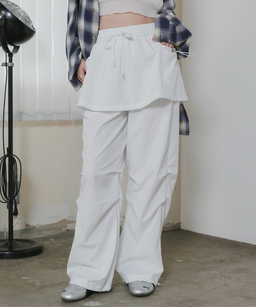 Chick(チック)の「Tuck Design Fake-Layered Easy Pants / タックデザイン フェイクレイヤード イージーパンツ 2026年 夏 夏服 秋服(その他パンツ・レディース・ホワイト/ブラック/ベージュ・FREE)」の5枚目の写真