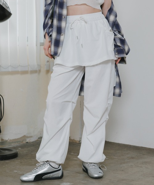 Chick(チック)の「Tuck Design Fake-Layered Easy Pants / タックデザイン フェイクレイヤード イージーパンツ 2026年 夏 夏服 秋服(その他パンツ・レディース・ホワイト/ブラック/ベージュ・FREE)」の7枚目の写真