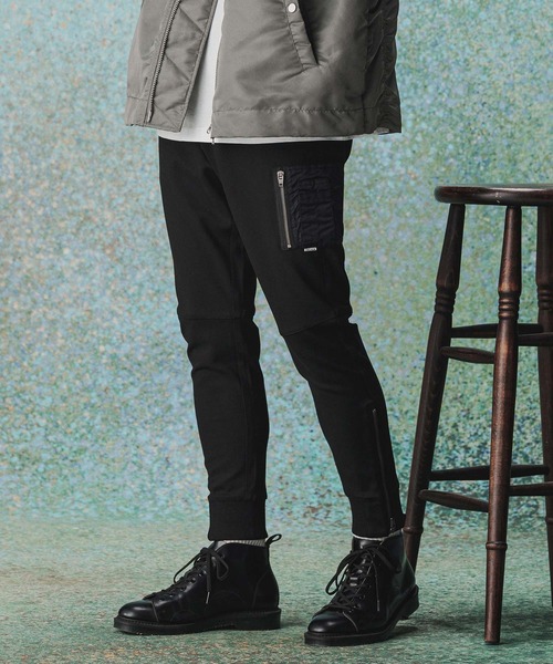 THEOREM(セオレム)の「mp14974- Hyper Stretch MA-1 Eazy Pants ボンバーパンツ(TRM26-P026S)(スウェットパンツ・メンズ・グレー/ブラック・XL/L/M)」の5枚目の写真