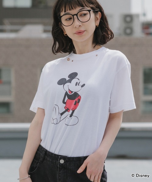 GOOD ROCK SPEED(グッドロックスピード)の「GOOD ROCK SPEED/グッドロックスピード/ MickeyMouse / Disney / ダメ―ジクルーネックTシャツ 秋 秋服 2026年秋冬(Tシャツ/カットソー・メンズ・ホワイト/ブラック・S/M/L)」の2枚目の写真
