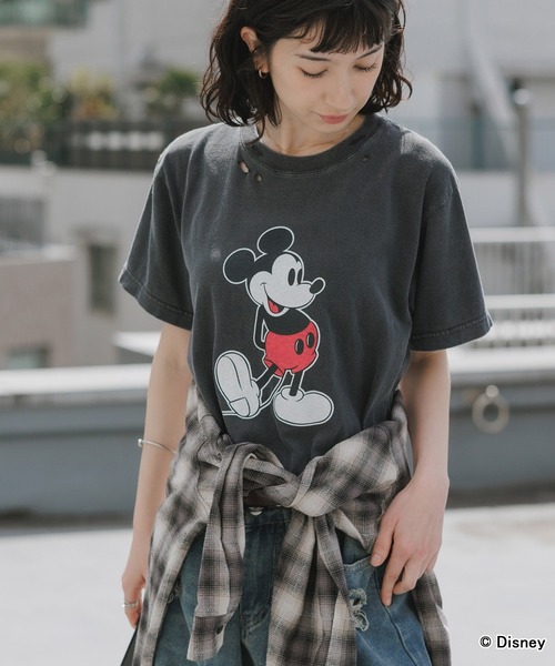 GOOD ROCK SPEED(グッドロックスピード)の「GOOD ROCK SPEED/グッドロックスピード/ MickeyMouse / Disney / ダメ―ジクルーネックTシャツ 秋 秋服 2026年秋冬(Tシャツ/カットソー・メンズ・ホワイト/ブラック・S/M/L)」の16枚目の写真