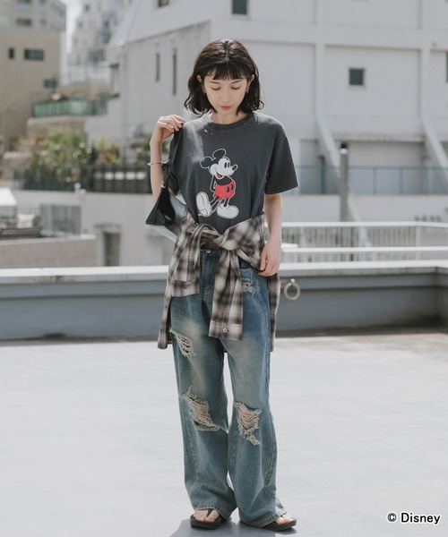 GOOD ROCK SPEED(グッドロックスピード)の「GOOD ROCK SPEED/グッドロックスピード/ MickeyMouse / Disney / ダメ―ジクルーネックTシャツ 秋 秋服 2026年秋冬(Tシャツ/カットソー・メンズ・ホワイト/ブラック・S/M/L)」の10枚目の写真