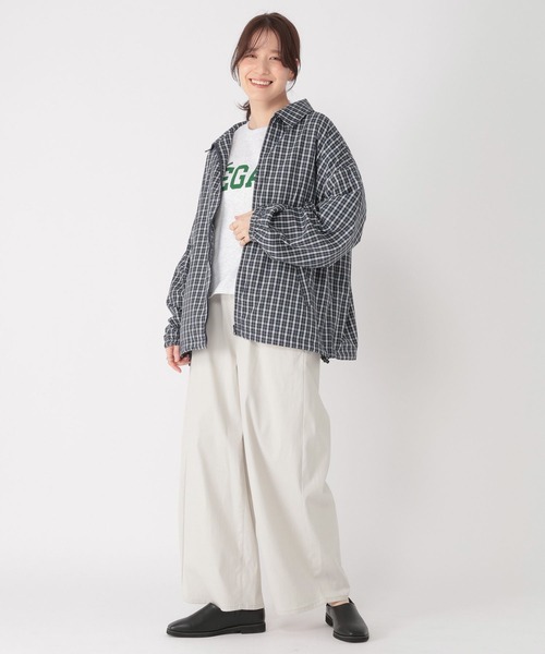 studio CLIP（スタディオクリップ）の「すっきりワイドストレートパンツ[プチ・プラスサイズあり]（その他パンツ・レディース・ネイビー/ライトグレー/ライトグリーン/ベージュ/その他3・MEDIUM/PF/LARGE/ﾌﾘｰ(L)）」の21枚目の写真