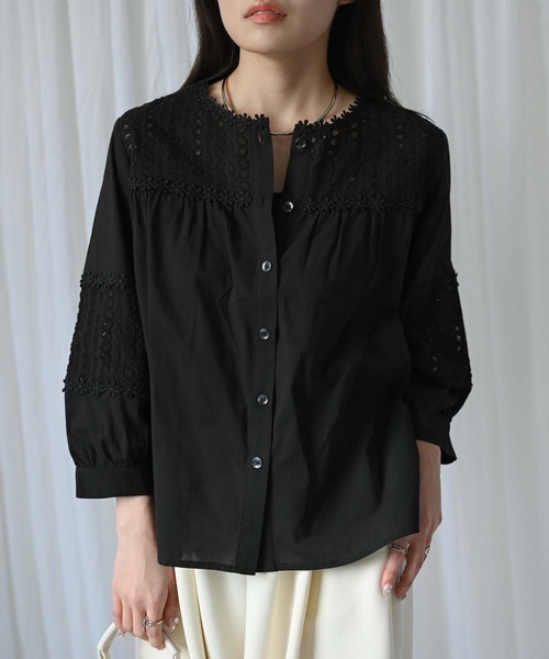 ＆HALF（アンドハーフ）の「【indian Cotton Collection】ノーカラー切替刺繍ブラウス（テーラードジャケット・レディース・ブラック/オフホワイト/ライトグレー・M）」の8枚目の写真