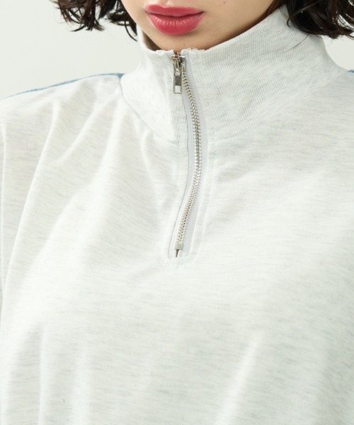 A.D.C.L.(エーディーシーエル)の「デニム切替 オーバーサイズ 半袖 ハーフジッププルオーバー(Tシャツ/カットソー・レディース・サックスブルー・M/L)」の14枚目の写真