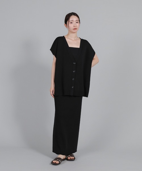 select MOCA Et（セレクトモカエト）の「【Et】Oversized V-neck Knit Vest【セットアップ可】（ベスト・レディース・ベージュ/ブラック・FREE）」の3枚目の写真
