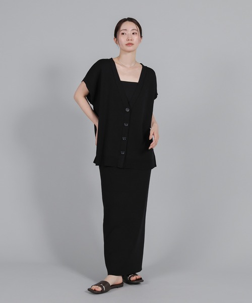 select MOCA Et（セレクトモカエト）の「【Et】Oversized V-neck Knit Vest【セットアップ可】（ベスト・レディース・ベージュ/ブラック・FREE）」の8枚目の写真