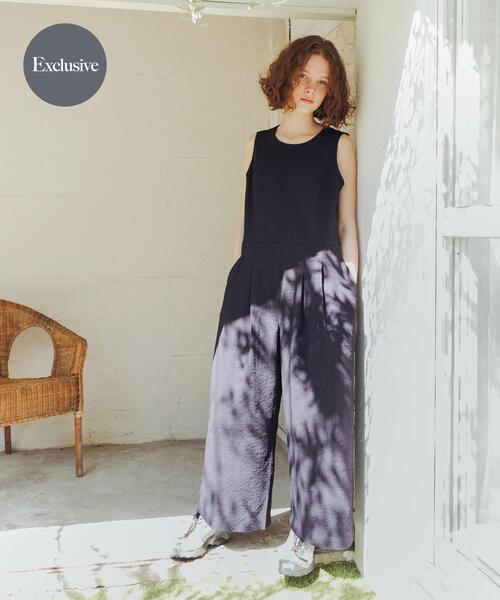 URBAN RESEARCH(アーバンリサーチ)の「『別注』THOUSAND MILE×URBAN RESEARCH SLEEVELESS ALL IN ONE(その他パンツ・レディース・ブラック/ブルー系その他・MEDIUM/LARGE)」の1枚目の写真