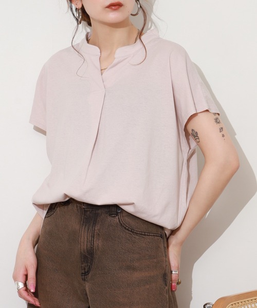 FUNALIVE(ファンアライブ)の「スキッパーTシャツカットソー(Tシャツ/カットソー・レディース・カーキ/ブラック/ホワイト/ピンクベージュ/コーラルピンク/ミント/ライトブラウン・4L~5L/M~L/LL~3L)」の7枚目の写真