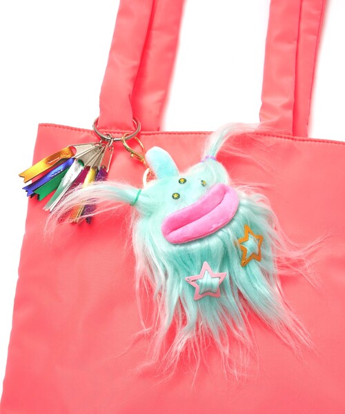 cheek(BAG)(チーク)の「【cheek】neon monster tote ネオンモンスター フラット トートバッグ サステナブル エコバッグ(トートバッグ・レディース・ピンク/グリーン/オレンジ/イエロー・フリー)」の12枚目の写真